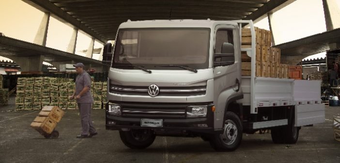 Caminhão Volkswagen Delivery 6160