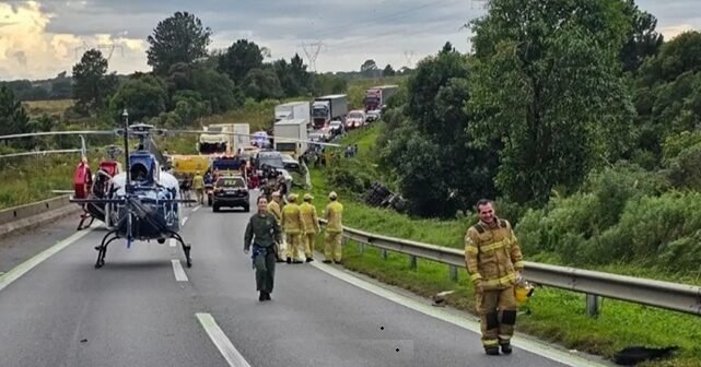 Duas tragédias com caminhões marcam feriado de Tiradentes nas rodovias brasileiras